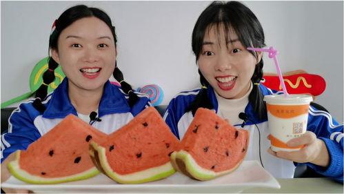 创意吃瓜挑战搞笑视频,搞笑视频盘点